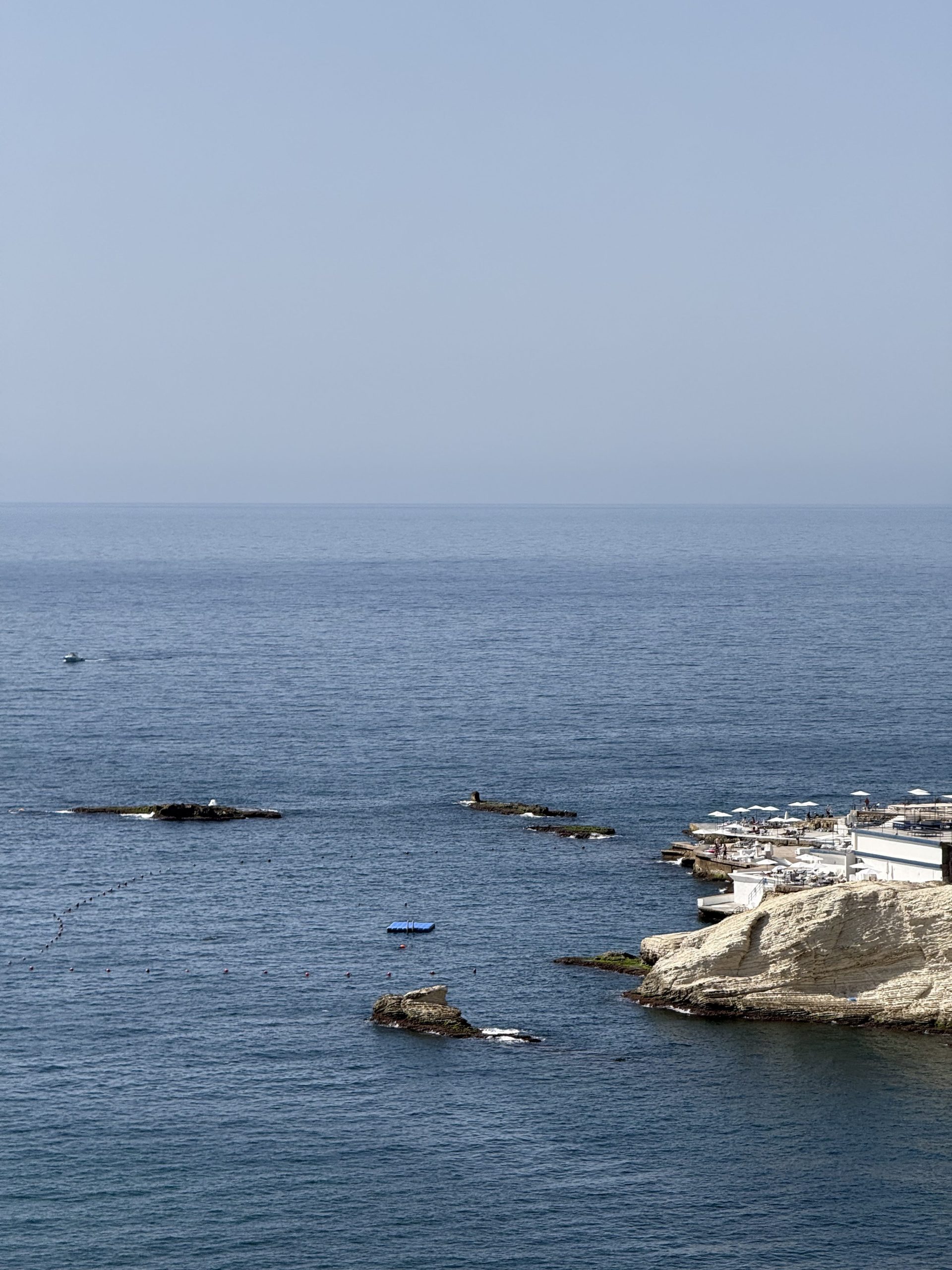 Picture of the sea taken with the iPhone 16 Pro Max at 5X zoom