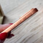 اپل در تدارک ارتقای نمایشگر OLED برای سه محصول