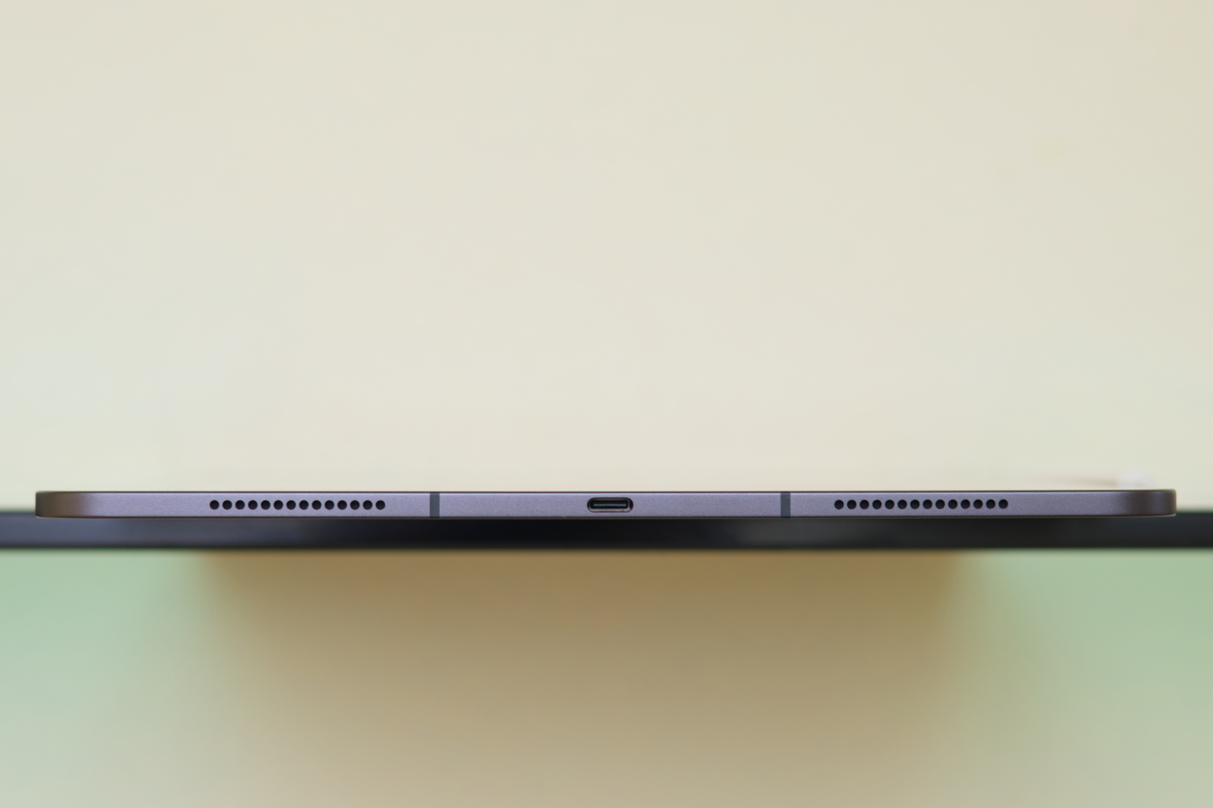 iPad Pro M4 thinness
