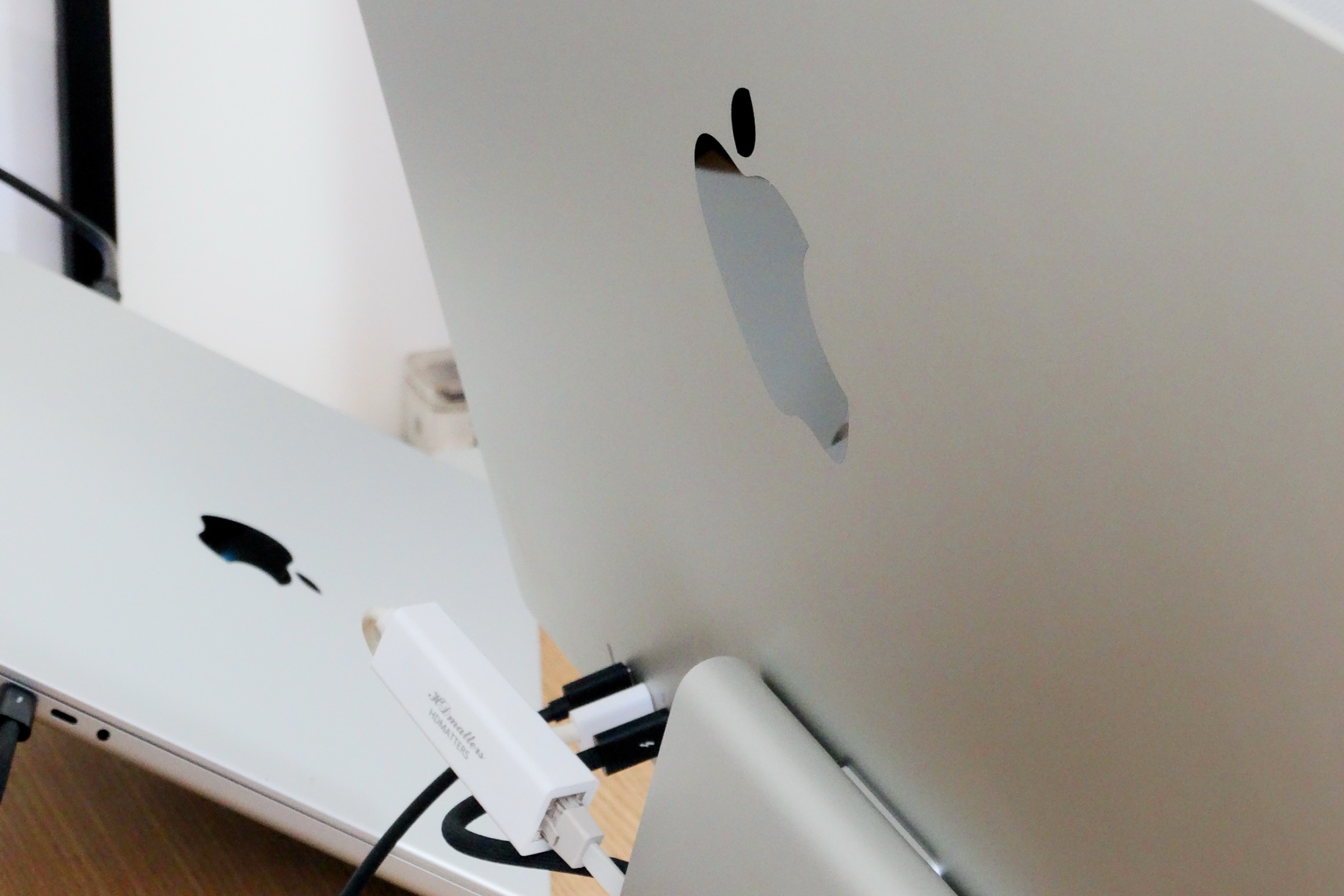 Apple Studio Display rear ports